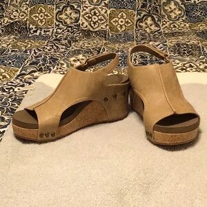 Brand new corky sandals, size 8. Tan or light brown